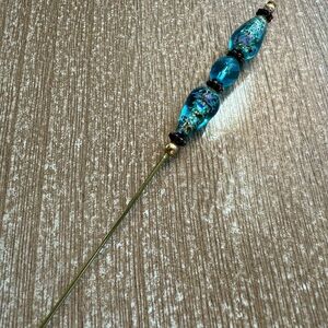 Victorian or Edwardian Antique HAT PIN Blue glass - Gorgeous!!